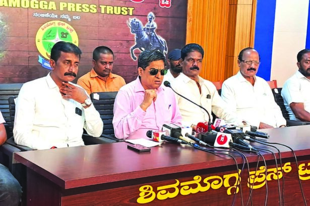 ಶುದ್ದ ಕುಡಿಯುವ ನೀರಿನ ಬಗ್ಗೆ ಕ್ರಮ ಕೈಗೊಳ್ಳಿ