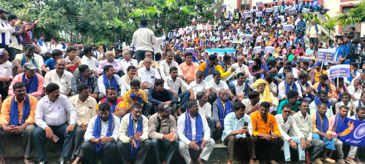 ಜಾತಿಗಣತಿ ವರದಿ ಕೂಡಲೇ ಬಿಡುಗಡೆ ಮಾಡಿ