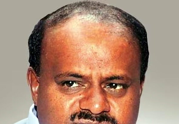 ಹೆದರೋದಕ್ಕೆ ಸಿಎಂ ಏನ್ ದೆವ್ವನಾ?