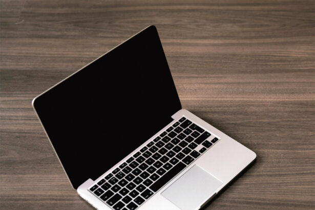 ಬಸ್ ನಿಲ್ದಾಣದಲ್ಲಿ ಲ್ಯಾಪ್ ಟಾಪ್ ಕಳ್ಳನ ಬಂಧನ