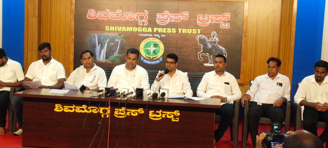 ರಾಷ್ಟ್ರೀಯ ಪುರುಷರ ಆಯೋಗದ ರಚನೆಗೆ  ಆಗ್ರಹ ರಾಷ್ಟ್ರೀಯ ಪುರುಷರ ಆಯೋಗದ ರಚನೆಗೆ  ಆಗ್ರಹ
