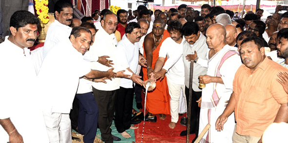 ಕನಕ ಸಮುದಾಯಭವನಕ್ಕೆ 3.5 ಕೋಟಿ ರೂ. ನೆರವು