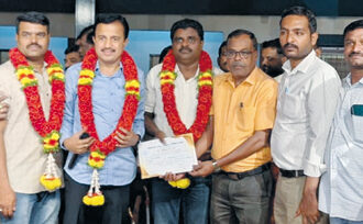 ನೌಕರರ ಸಂಘದ ಜಿಲ್ಲಾಧ್ಯಕ್ಷರಾಗಿ ಮೋಹನ್ ಕುಮಾರ್
