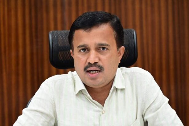 ರಾಜ್ಯ ಸರ್ಕಾರಿ ನೌಕರರ ಸಂಘ ಚುನಾವಣೆ : ಹಾಲಿ ಅಧ್ಯಕ್ಷ ಷಡಾಕ್ಷರಿ ಪುನರಾಯ್ಕೆ