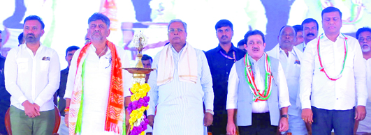 ಪ್ರಧಾನಿ ನನ್ನ ಸವಾಲು ಸ್ವೀಕರಿಸಿಲ್ಲ ಪ್ರಧಾನಿ ನನ್ನ ಸವಾಲು ಸ್ವೀಕರಿಸಿಲ್ಲ