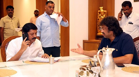 ಸಚಿವ ಬೈರತಿ ಭೇಟಿ ಮಾಡಿದ ಮಧು ಬಂಗಾರಪ್ಪ ಜಿಲ್ಲೆಯ ಅಭಿವೃದ್ಧಿ ವಿಷಯ ಚರ್ಚೆ: ಅನುದಾನ ಬಿಡುಗಡೆಗೆ ಮನವಿ