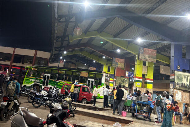 ಶಿವಮೊಗ್ಗ ಬಸ್ ನಿಲ್ದಾಣದಲ್ಲಿ ಪುಂಡರ ಹಾವಳಿ : ಸಂಕಷ್ಟದಲ್ಲಿ ಪ್ರಯಾಣಿಕರು