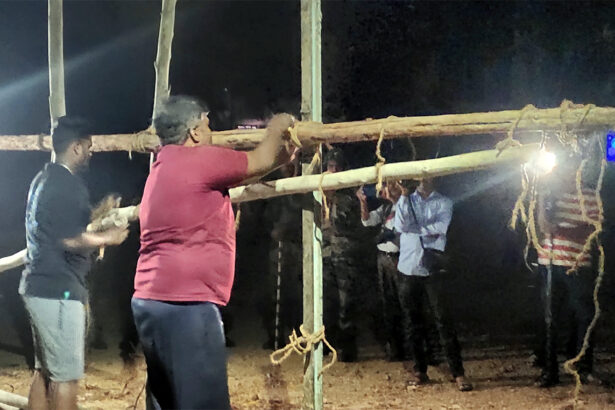 ಪೊಲೀಸ್ ಬಂದೋಬಸ್ತ್ ನಡುವೆ ಬೇಲಿ ತೆರವು