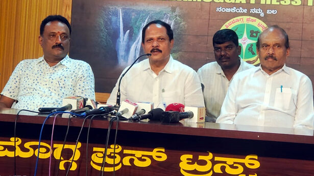 ರಾಜಿನಾಮೆ: ಸಿಎಂ ನಿರ್ಧಾರಕ್ಕೆ ಬದ್ಧ: ಬೋವಿ ಅಭಿವೃದ್ಧಿ ನಿಗಮದ ಅಧ್ಯಕ್ಷ ರವಿಕುಮಾರ್