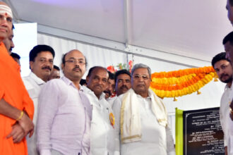 ನಾವು ನಿಮ್ಮ ಜೊತೆ  ಗಟ್ಟಿಯಾಗಿ ನಿಂತಿದ್ದೇವೆ-ನೀವು ನಮ್ಮ ಜೊತೆ ಭದ್ರವಾಗಿ‌ ನಿಲ್ಲಿ: ಸಿ.ಎಂ. ಸಿದ್ದರಾಮಯ್ಯ ಕರೆ