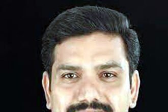 ಕಾಂಗ್ರೆಸ್ ಕುರ್ಚಿ ಕದನ : ರಾಜ್ಯದಲ್ಲಿ  ಸರ್ಕಾರ ನಿಧನ