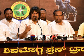 ಬಡವರ ಉದ್ಯೋಗದ ಹಕ್ಕನ್ನು ಕಸಿದ ಕೇಂದ್ರ : ಸಚಿವ ಮಧು ಬಂಗಾರಪ್ಪ