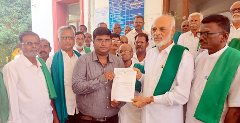 ಮಳೆ, ಗಾಳಿ ಹಾನಿ: ತಕ್ಷಣ ಹೆಚ್ಚು ಪರಿಹಾರ ನೀಡಲು ರೈತ ಸಂಘ ಮನವಿ