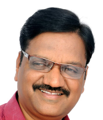 ಮಾಜಿ ಸಚಿವ ಹೆಚ್.ವಿಶ್ವನಾಥ್ ವಿದ್ಯಾರ್ಥಿಗಳ ಕ್ಷಮೆ ಕೇಳಲಿ