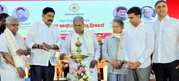 ಯುವಕರಲ್ಲಿ ಮಾನವೀಯತೆ ಹೆಚ್ಚಬೇಕು: ಸಿಎಂ