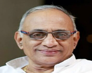 ಮುಂದಿನ 8 ವರ್ಷ ಡಿಕೆಶಿ ಅಲ್ಲಾಡಿಸಲು ಆಗಲ್ಲ: ರಾಜಗುರುಗಳ ಭವಿಷ್ಯವಾಣಿ