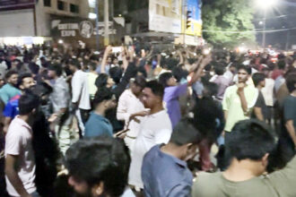 ಆರ್‌ಸಿಬಿ ಅಭಿಮಾನಿಗಳಿಗೆ ಬಿಸಿ.ಮುಟ್ಟಿಸಿದ ಪೊಲೀಸರು